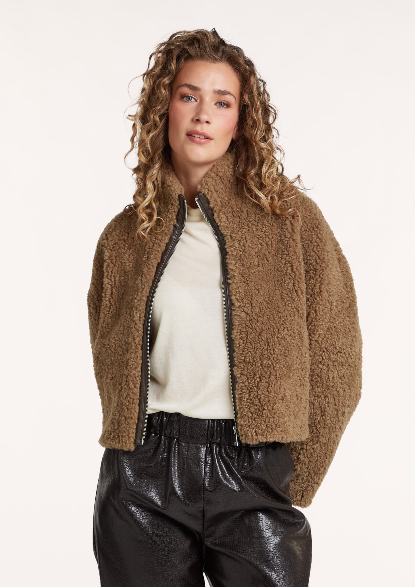 Circle of Trust Gaia jacket Coffee bean